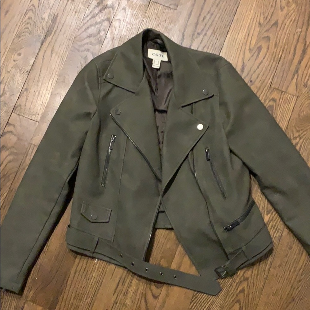 Like new! Dark green suede moto jacket size M
